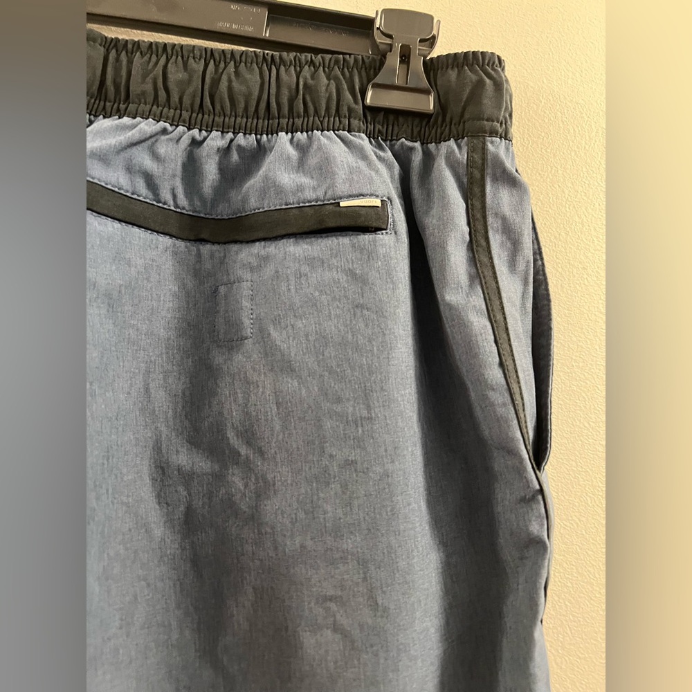 Vuori Banks Short 5” Azure Linen Texture oh. - Picture 12 of 14